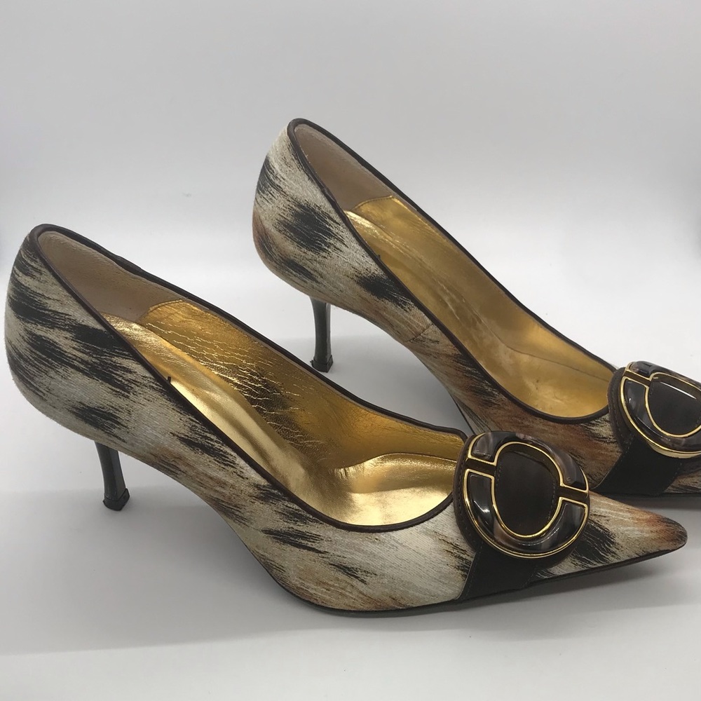Shoes - Picture 5 of 6